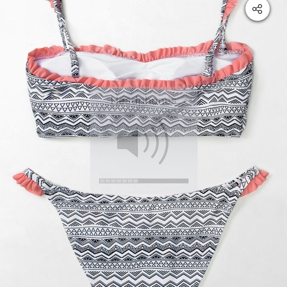 Cupshe geoprint bikini - Picture 3 of 6